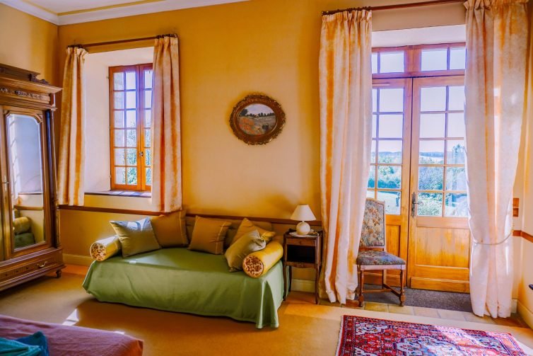 Templars%20Castle%2C%20La%20Noiseraie%2C%20Room%2011%2C%20french%20holiday%20chateau%2C%20castle%20rental%20france%2C%20french%20chateau%20accommodation%20%282%29